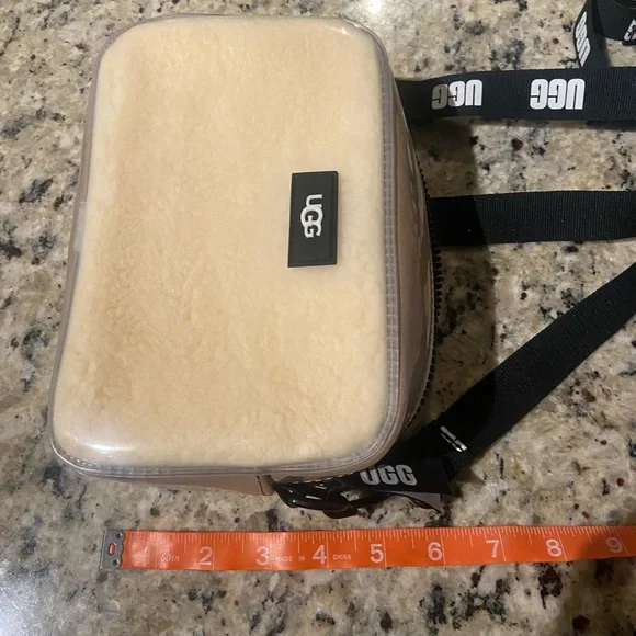 WOMENS UGG JANEY II CLEAR NATURAL CROSSBODY BELT BAG CLUTCH - Picture 3 of 8